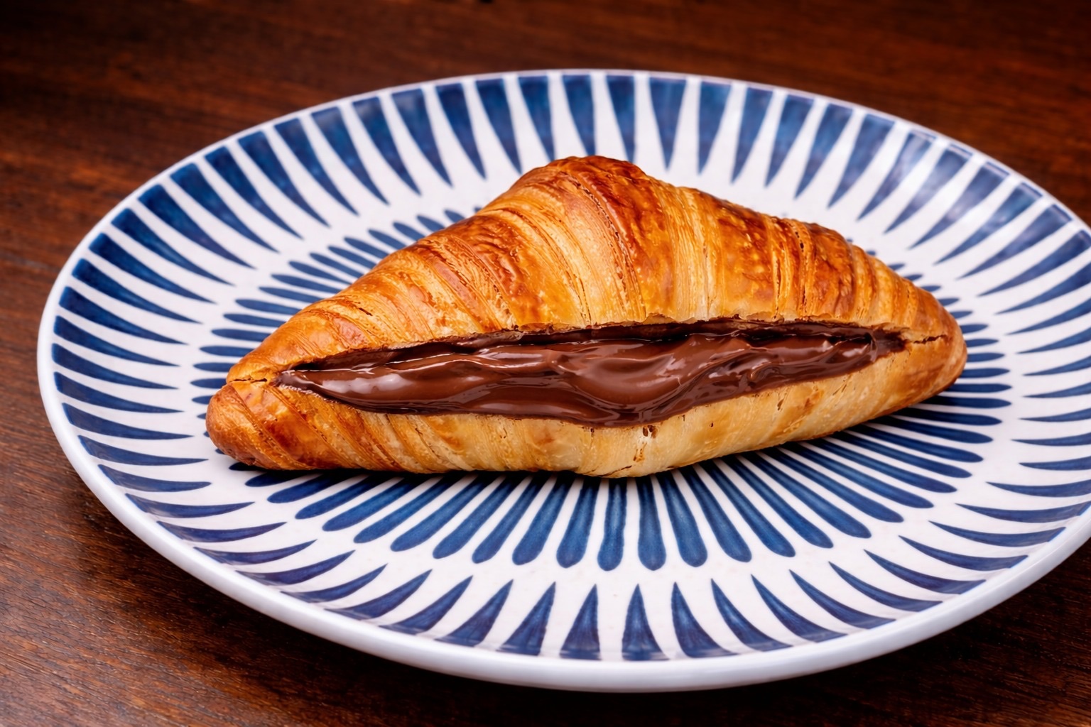 CROISSANT NUTELLA